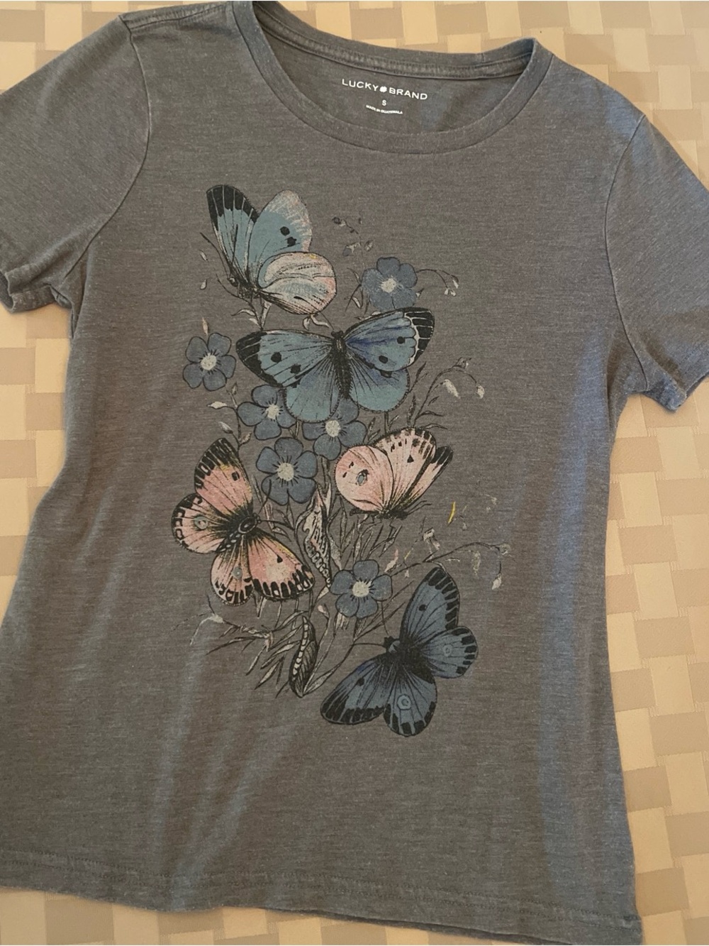 Lucky Brand Soft Gray Short-Sleeve Tee with Blue and Pink Butterfly Print S